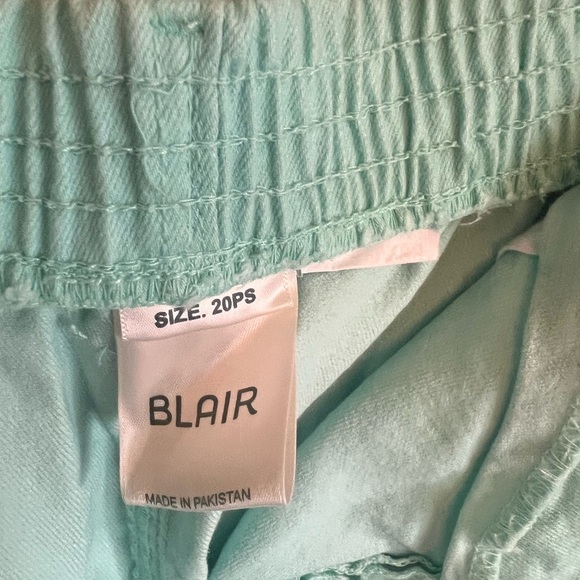 jeans - Picture 3 of 3